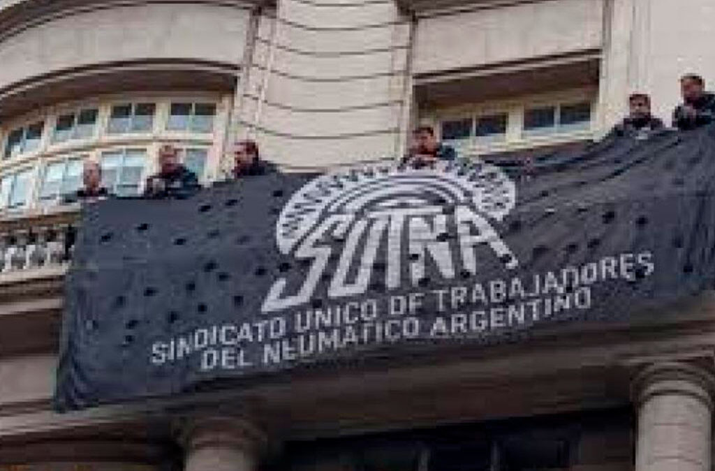 El SUTNA reclamó en Bridgestone por la suspensión de 452 trabajadores
