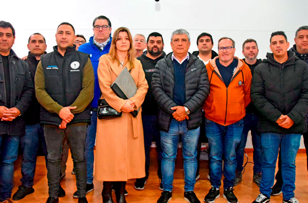 Sindicatos marítimos del litoral unen fuerzas para enfrentar las políticas en contra de los trabajadores del sector