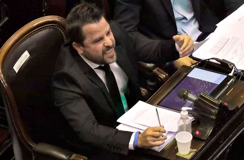 Con la UCR como principal promotor, el panoficialismo buscará avanzar con proyectos para dinamitar el modelo sindical
