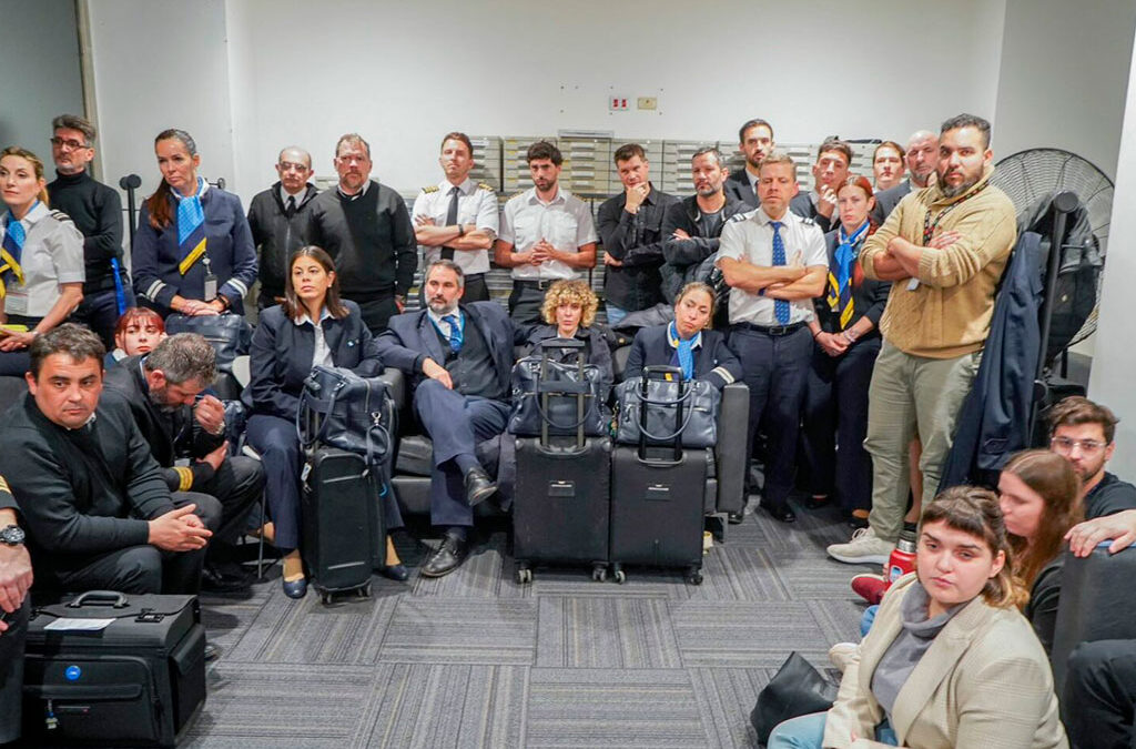 Aeronavegantes comenzó con sus “asambleas informativas” en reclamo de recomposición salarial