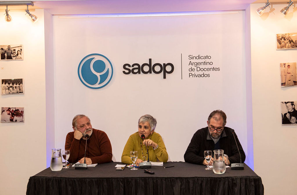 SADOP encabezó una jornada de formación político sindical sobre el Padre Mugica