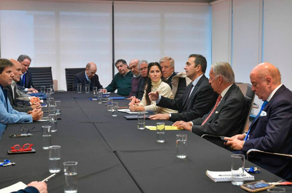 Sin Daer, Cordero recibió a los empresarios de la industria alimenticia de la COPAL para analizar la «modernización laboral» en el marco del diálogo social