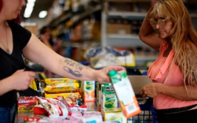 Una familia porteña ya necesita casi media docena de salarios mínimos para sostenerse en la clase media