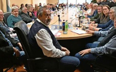 El Gobierno y la CGT negocian blindar a delegados en la reforma laboral