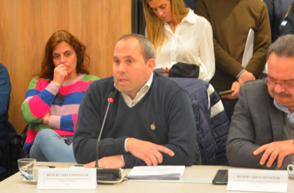 SICONARA presentó un amparo contra la restitución del Impuesto a las Ganancias de sus representados