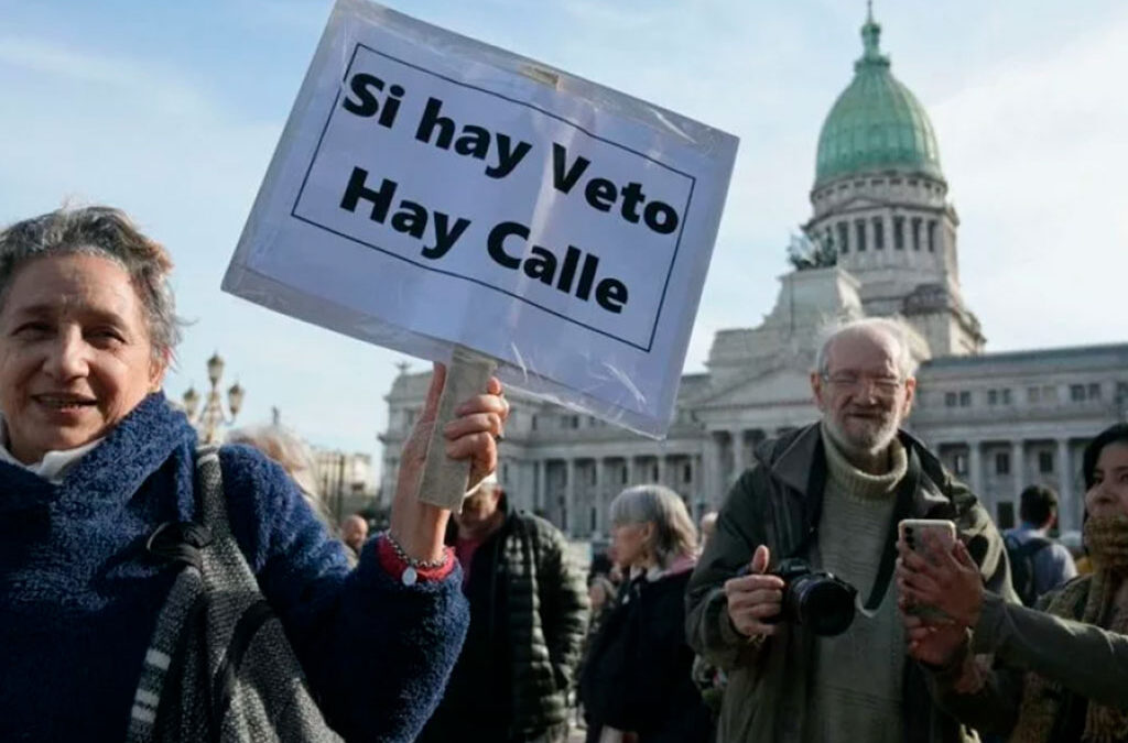 Septiembre rebelde: los gremios tendrán una agenda cargada de protestas y movilizaciones contra políticas libertarias
