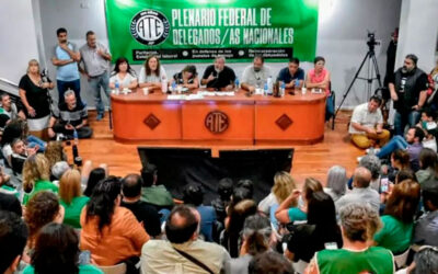 El Gobierno planifica congelar los sueldos de estatales hasta fin de año después de otorgar un 3% para septiembre-octubre