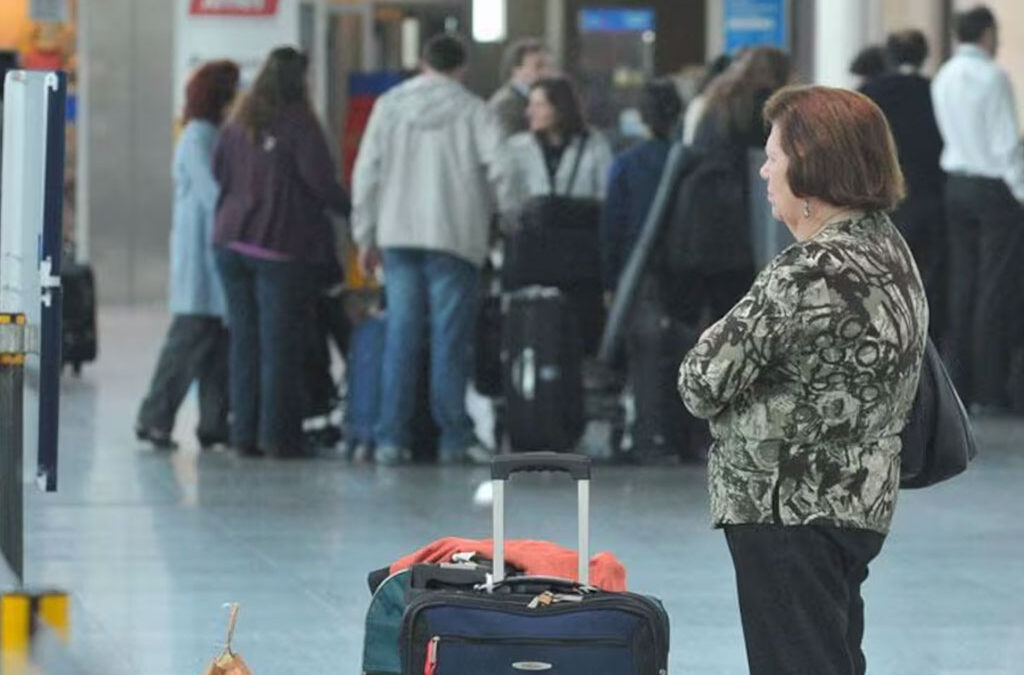 Tras el paro, el Gobierno decidió reglamentar la esencialidad del servicio aeronáutico comercial