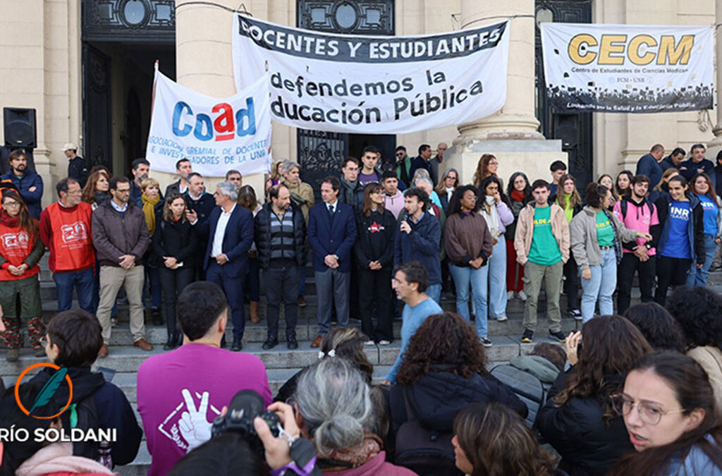 Docentes de la UNR pararán por 48 horas para exigir la aprobación de la Ley de Financiamiento Universitario