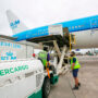 Trabajadores de Intercargo hacen asambleas en Aeroparque y Ezeiza: hay demoras y vuelos afectados