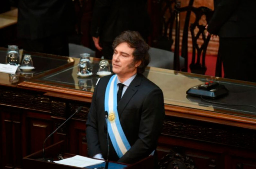 Rodolfo Aguiar le contestó a Milei sobre la presentación del Presupuesto 2025: “El de hoy sí que fue un verdadero papelón”