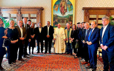 Argentino Geneiro representó a la UTHGRA en el encuentro con el Papa Francisco