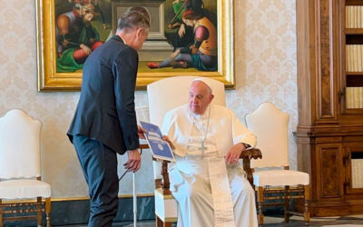 Qué dice el documento que la CGT le entregó al Papa Francisco