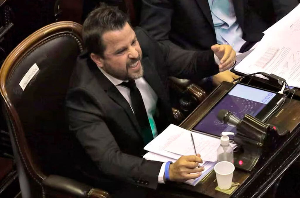Se cayó la reunión de Comisión para detonar el Modelo Sindical y ya se habla de un acuerdo de los libertarios con la CGT