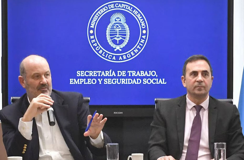 El Gobierno reglamentó la reforma laboral: qué dice sobre indemnizaciones, bloqueos, multas y blanqueo
