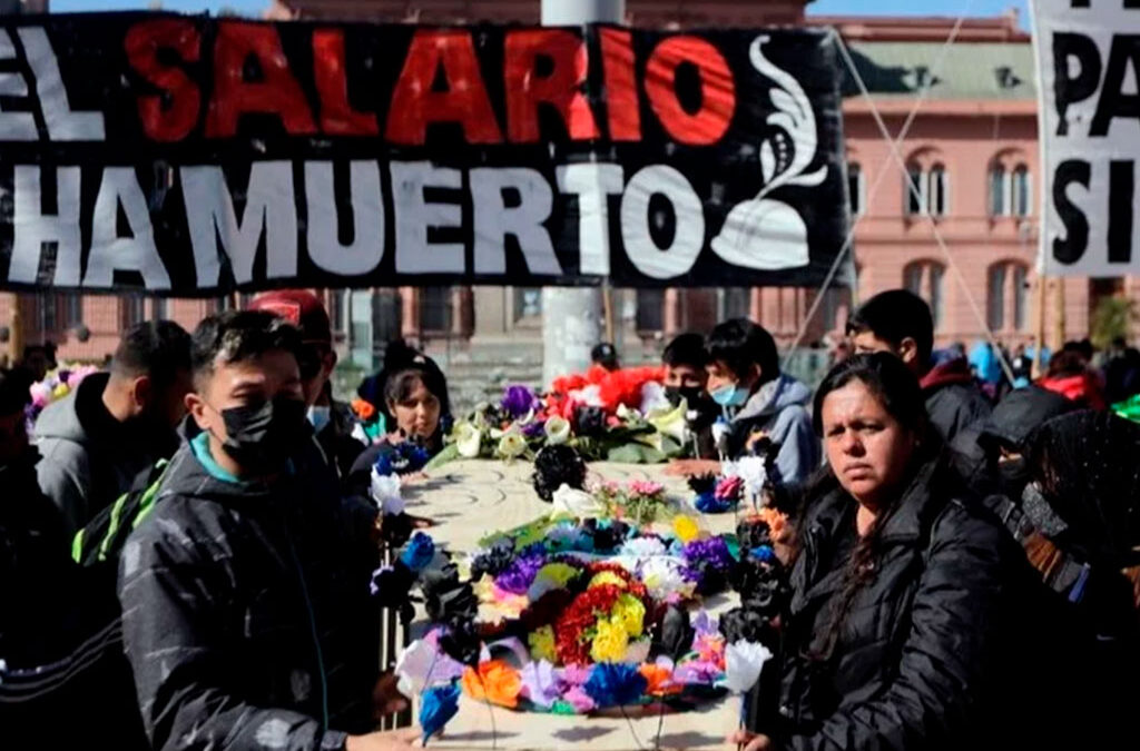 Tener trabajo y ser pobre: La dramática situación que es postal de época y afecta a 3 millones de Argentinos