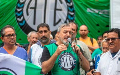 ATE avisa que se suma a la pelea de los jubilados y las universidades: «Nos sacaron el 34% y nos quieren dar un 1%»
