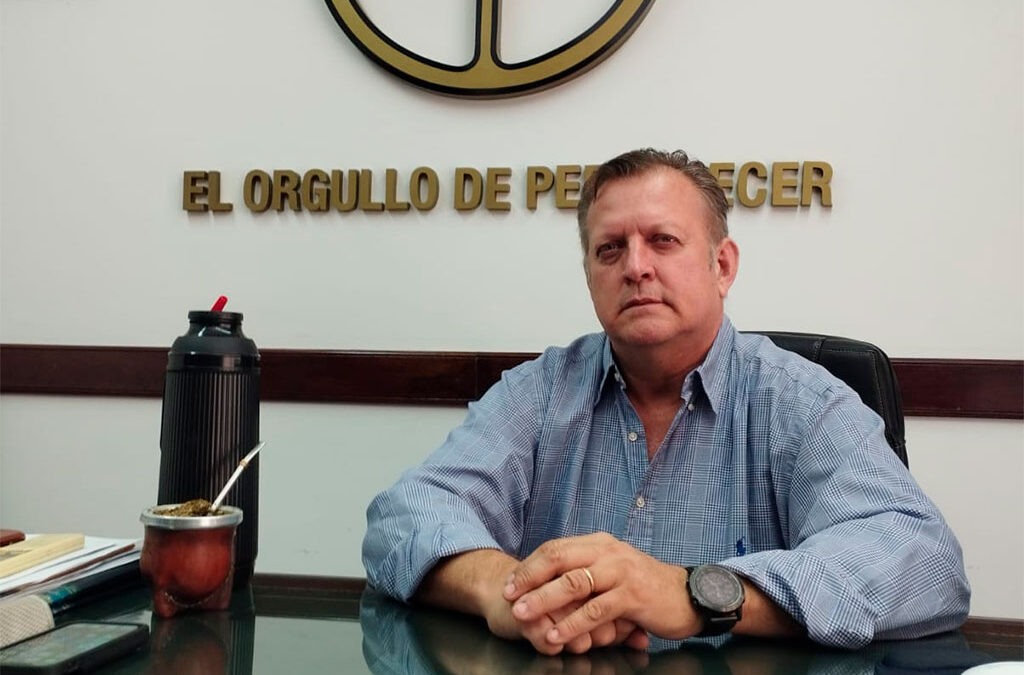 Pilotos de Aerolíneas Argentinas lanzaron una campaña contra la privatización de la empresa: «La vamos a defender»