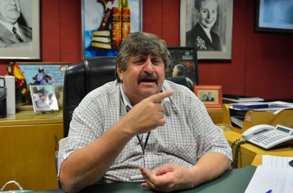 Tras la renuncia de Manrique, Pignanelli admitió que “se puede fracturar la CGT”