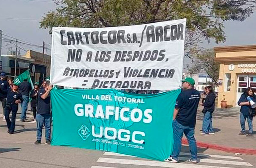 Gráficos denuncian despidos, amenazas y coacciones a empleados de Cartocor afiliados a la Unión Obrera Gráfica Cordobesa