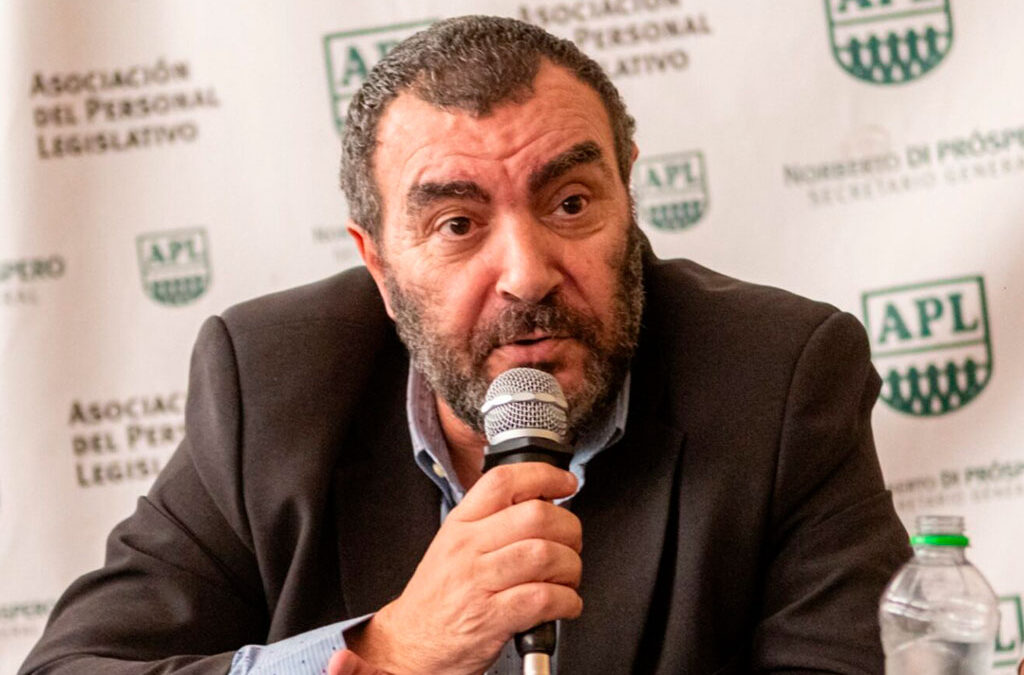 Motosierra en el Senado: Gremio del personal legislativo «en alerta» por nuevos despidos