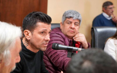 La CGT y las CTA se suben al ring en la pelea por las SAD
