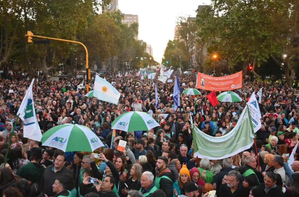 Sindicatos estatales movilizados contra “agresiones” al Estado y derechos laborales