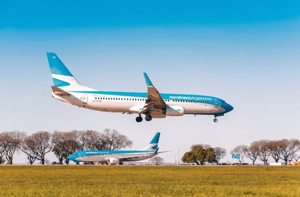 La Justicia dispuso que los gremios aeronáuticos deben notificar los paros con cinco días de anticipación
