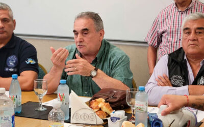 Schmid anunció que portuarios, marítimos y trabajadores de los astilleros se suman al paro del miércoles