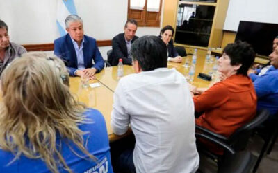 Los cuatro gremios estatales neuquinos aceptaron la propuesta salarial para 2025