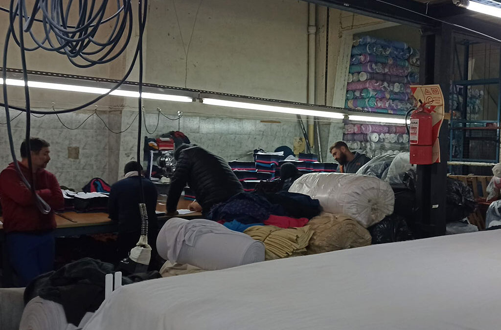 Trabajadores de la Indumentaria acuerdan mejoras bimestrales de cara a fin de año
