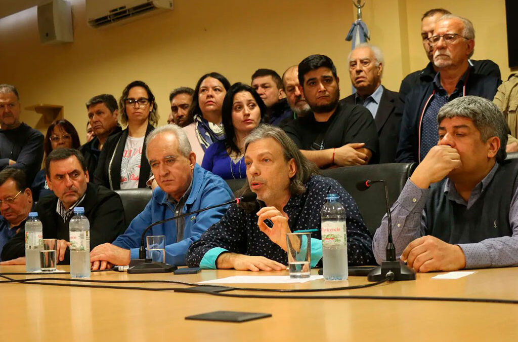 Docentes y nodocentes universitarios repudiaron tras acusaciones de “adoctrinamiento” en la UBA