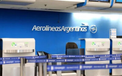 Aerolíneas Argentinas suspendió las paritarias hasta que los gremios no levanten las medidas de fuerza