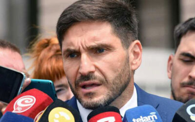 Denuncia gremial: Pullaro persigue a asistentes escolares de Rosario