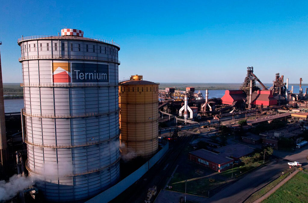 Motosierra en Techint: Amenazan con despidos masivos en Ternium por baja de producción