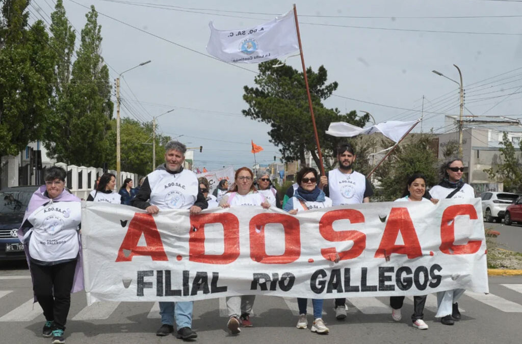Trabajo multó a ADOSAC por no acatar la conciliación obligatoria