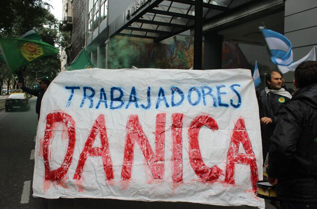 Aceiteros, «en pie de guerra» ante el posible cierre de la fábrica Dánica en Lavallol