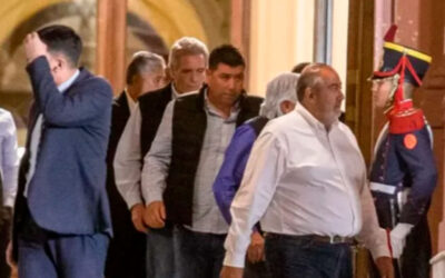 Otro guiño a la CGT: el Gobierno clausura reforma sindical de Tetaz