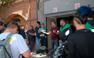 Informáticos se declaran en estado de alerta y movilización en la paritaria del sector