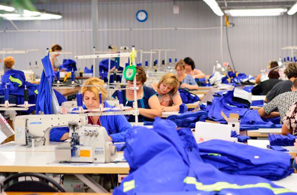 Empresarios textiles advierten: “Aunque importemos todo, no van a bajar los precios”