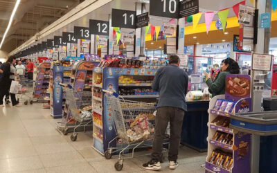 Mal momento para ser empleado de supermercado por esta maniobra que hacen las empresas
