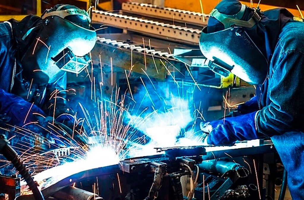 Paritarias UOM: a la espera de un aumento, cuál es el reclamo salarial para diciembre