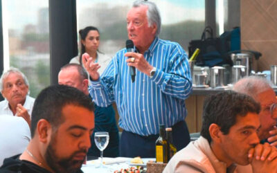 Barrionuevo siente el sol de la «primavera» de Milei y se mueve para volver a hacerse amigo