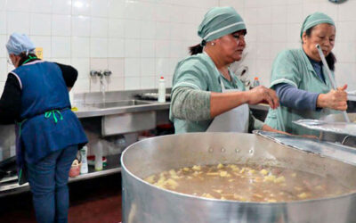 Gastronómicos lograron un nuevo aumento salarial para trabajadores de comedores públicos y privados