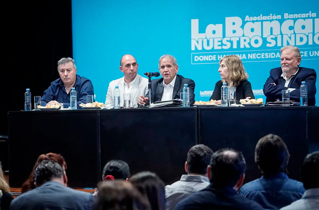 La Bancaria cruzó a Milei por la quita de remedios: “Es una decisión inhumana”
