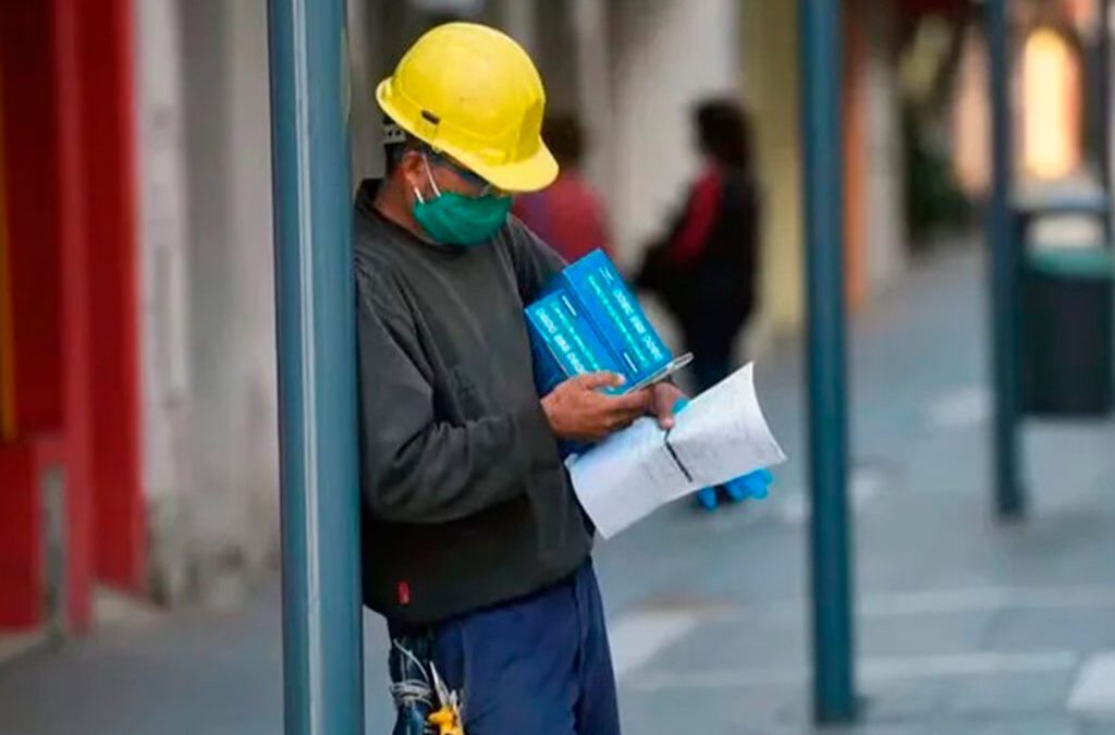 Milei lo hizo: según una encuesta, la Argentina tiene la peor expectativa de empleo de la región