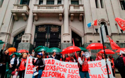 Referentes nacionales pedirán el cierre de la causa judicial a docentes y estatales de Santa Fe, que consideran “persecución”