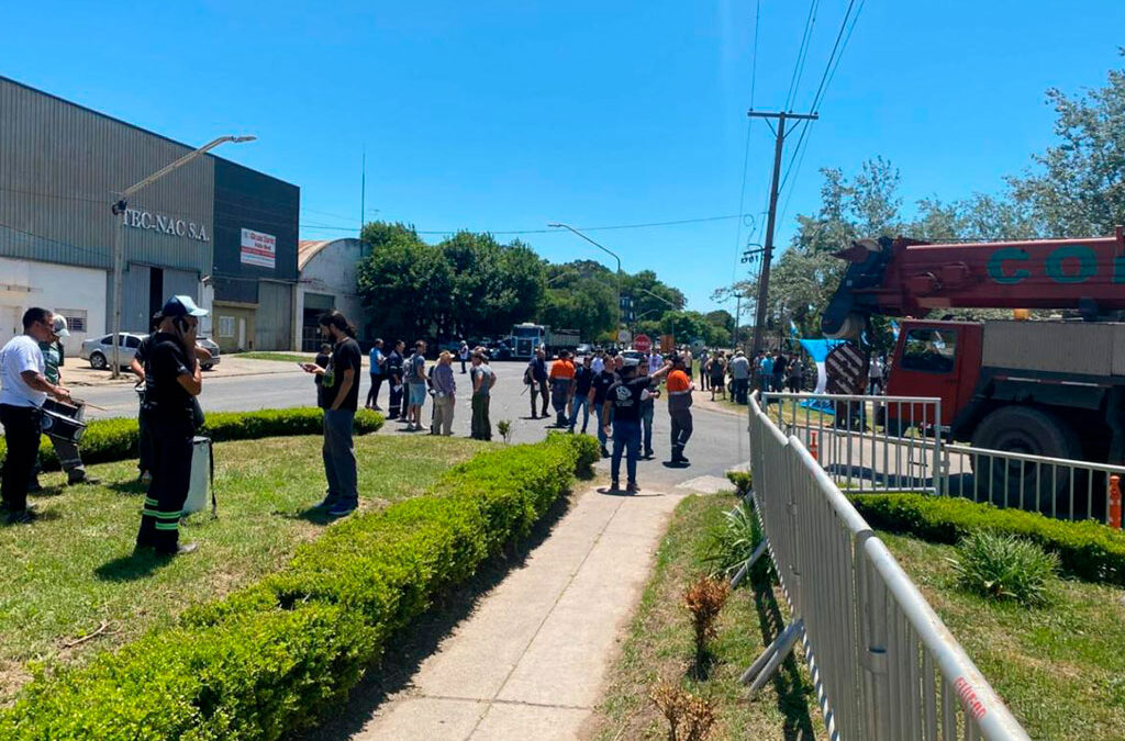 Acindar Villa Constitución adelanta paradas y suspensiones masivas por la caída de demanda y el impacto de las importaciones
