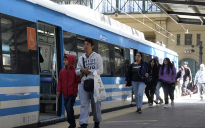 Se suspendió el paro de trenes tras lograr conciliación