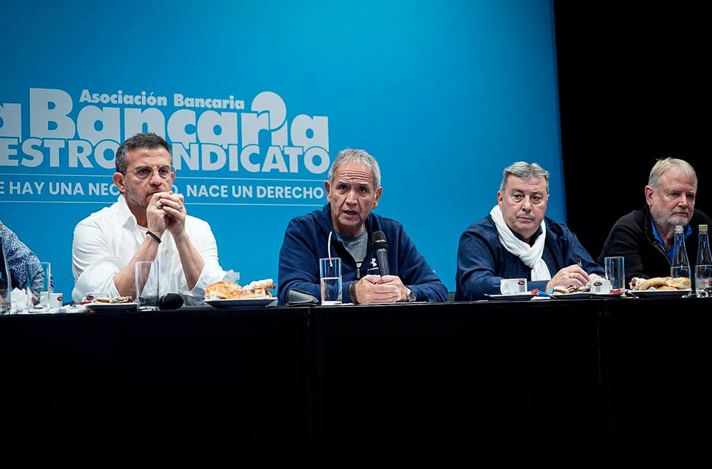 Bancarios logran un nuevo amparo judicial para frenar el pago de Ganancias en la actividad